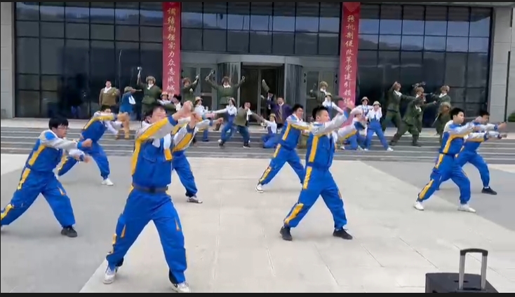 排练1.png